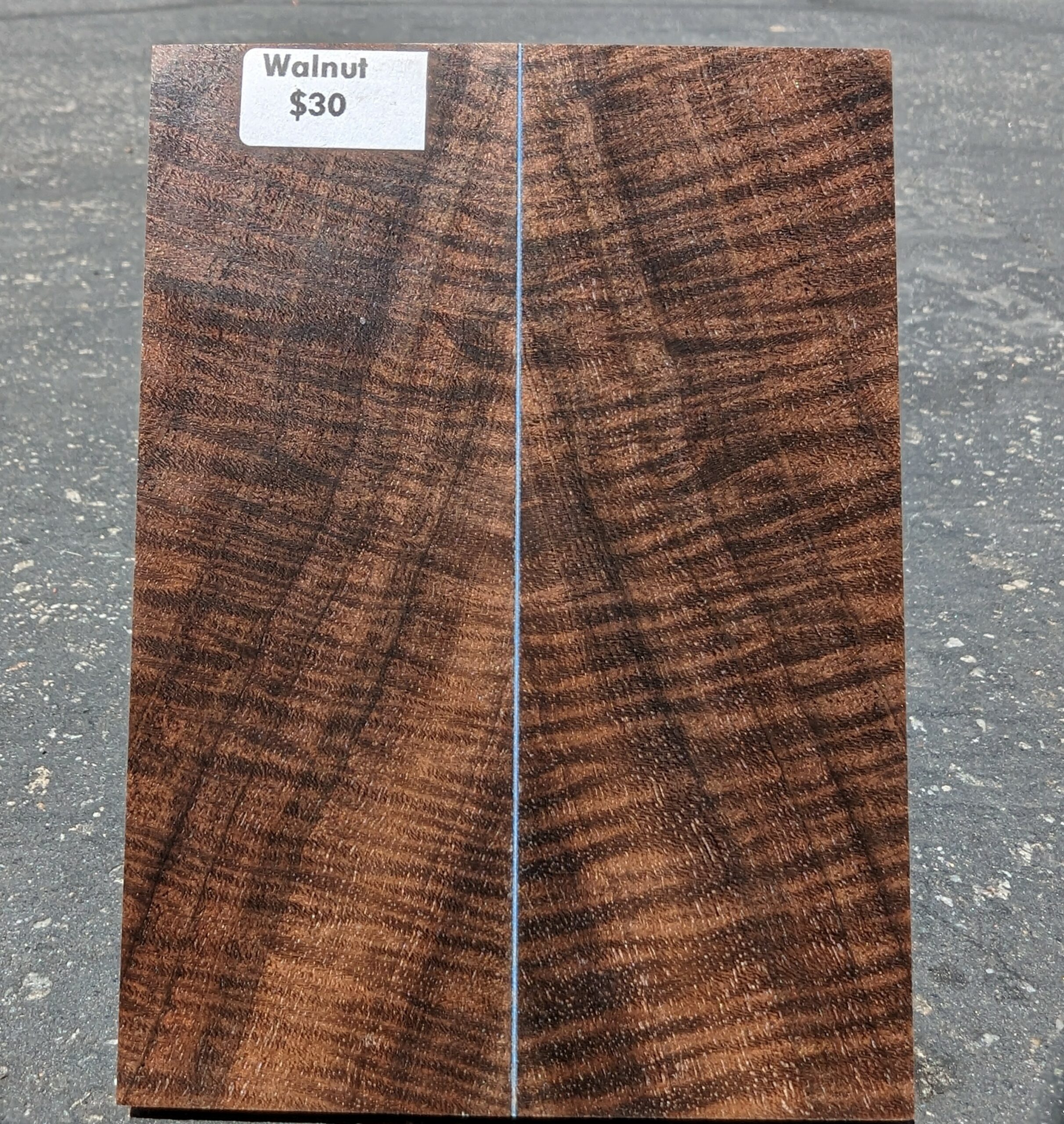 Walnut Scales 20 Tru Grit, Inc. The Leading Edge in Abrasives and